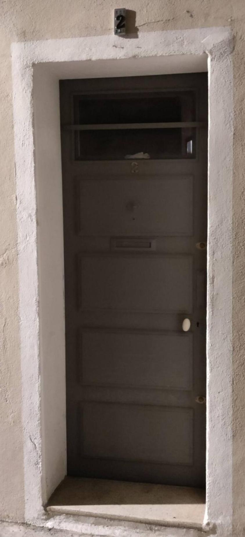 Apartment Beau Climatise/wifi, Proche Arenes Et Gare Arles