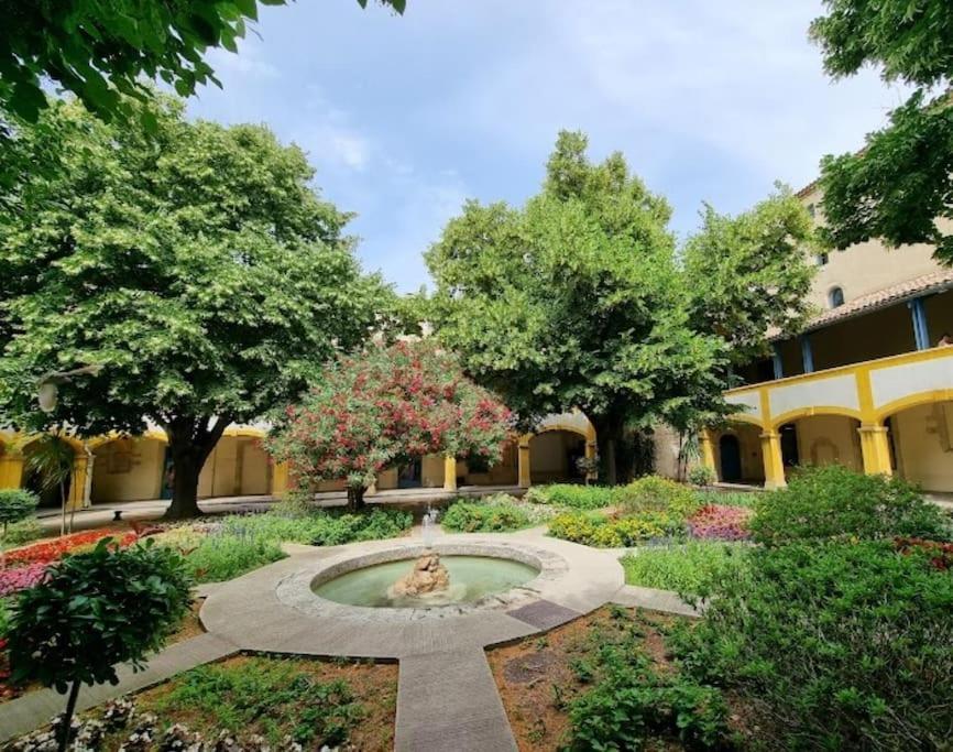 Beau Climatise/wifi, Proche Arenes Et Gare Apartment Arles