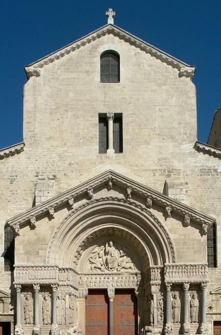 Apartment Beau Climatise/wifi, Proche Arenes Et Gare Arles
